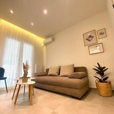 Piraeus Apartment For Rent Bagian luar foto