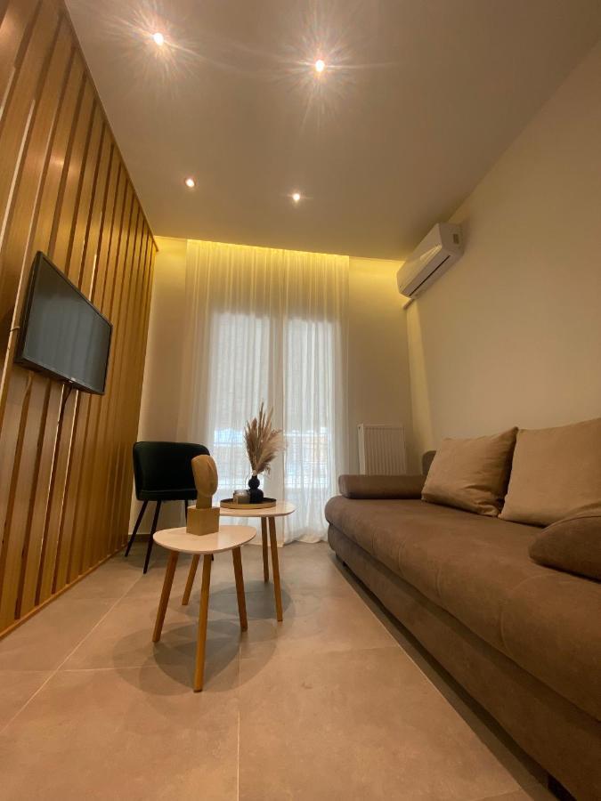 Piraeus Apartment For Rent Bagian luar foto